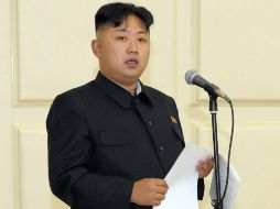 El reporte informa que el líder norcoreano Kim Jong Un, estuvo en vela toda la noche, después que se le informó sobre el accidente. ARCHIVO /