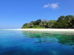 La búsqueda del tesoro se centra en una cueva de Pulau Nankga, una pequeña isla de pescadores. ARCHIVO /