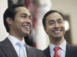 Julián Castro (i), alcalde de San Antonio, y su gemelo Joaquín, legislador demócrata por Texas. AP /