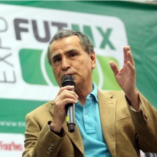 José Luis Real dice que ya no dirigirá a Chivas