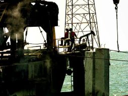 El convenio forma parte de la estrategia de diversificación de mercados que ha desarrollado Pemex. ARCHIVO /