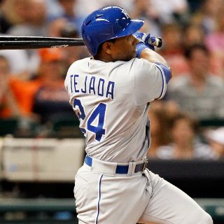Miguel Tejada firma con Marlins en Ligas Menores