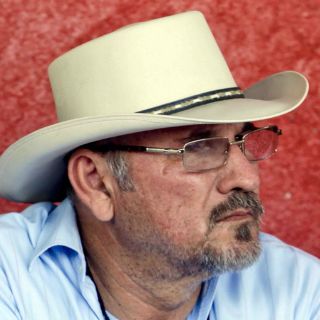 Hipólito Mora dice sentirse 'limpio y tranquilo'