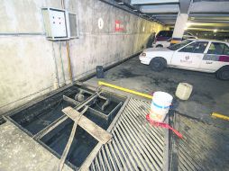 Filtraciones. El problema afecta al mercado desde su construcción a inicios de este siglo.  /