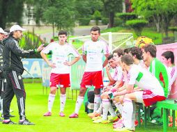 El “Potro” Gutiérrez dirige al Tri juvenil, que cuenta con una mayoría de jugadores con experiencia en Primera División. FEMEXFUT  /
