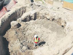 Trabajos. El cruce de la Calzada Federalismo y Periférico Norte.  /