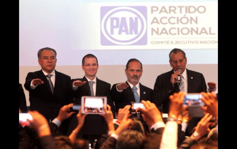 Gustavo Madero y Ricardo Anaya rinden protesta como líder nacional del PAN y secretario general del partido. SUN /