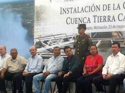 Enrique Peña Nieto participa en la instalación de la Comisión Cuenta Tierra Caliente. SUN /