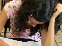 Este síndrome menstrual integra una serie de síntomas que originan malestar emocional y físico. ARCHIVO /