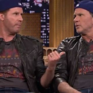 Chad Smith y Will Ferrell se ven las caras