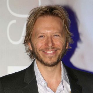 Noel Schajris se declara loco por Emma