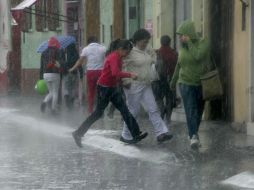 En Jalisco hay probabilidad de lluvia de 80 por ciento, con vientos de 20 a 35 kilómetros por hora. ARCHIVO /
