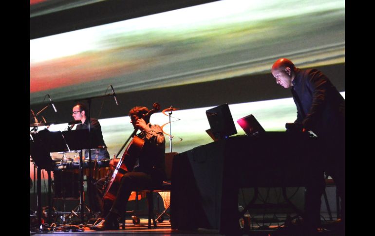 Lumínico se presentó como un todo que fusionó las fronteras de las obras individuales.  /