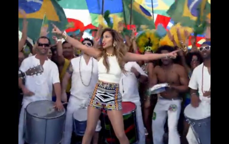 Expertos mencionan que la canción es un tema pop genérico, pobre y soso. ESPECIAL /