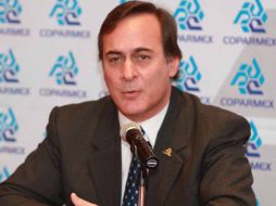 Juan Pablo Castañón insiste en que el éxito de la empresa tiene que redundar también en el éxito de los propios salarios. ARCHIVO /