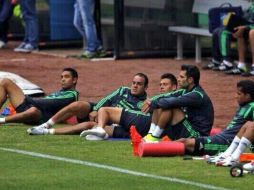 Blanco disputó tres mundiales con la selección y es el segundo máximo goleador del Tri. ESPECIAL /