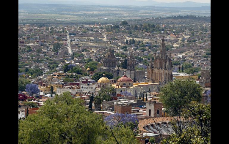 Destaca la presentación del destacado arquitecto Enrique Norte, Galeria Hilario Galguera, entre otras. ARCHIVO /