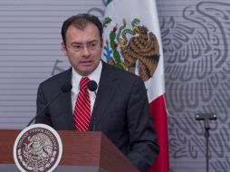 Videgaray detalla que recesión significa no crecer por dos trimestres, o bien reportar crecimiento por debajo de cero. ARCHIVO /