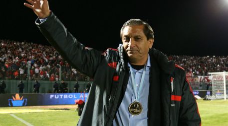 Díaz es el entrenador más exitoso en la historia de River con nueve títulos. EFE /