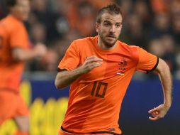 Rafael es la segunda baja del equipo holandés rumbo a Brasil 2014. AP /