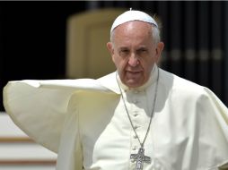 Al final de la audiencia pública de los miércoles, Jorge Mario Bergoglio se entretuvo un momento con Tintori. AFP /
