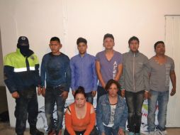 Imagen, proporcionada por la policía de Ecatepec, de algunos de los detenidos. ESPECIAL /