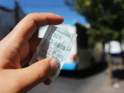 La tarifa del transporte público en la ZMG es de seis pesos. ARCHIVO /