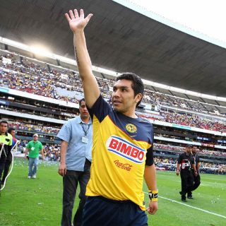 Salvador Cabañas hace oficial su retiro