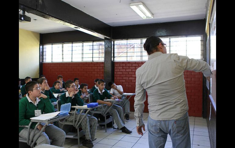 Podrán ser tutores aquellos docentes que tengan nombramiento definitivo en la plaza que ocupa. ARCHIVO /