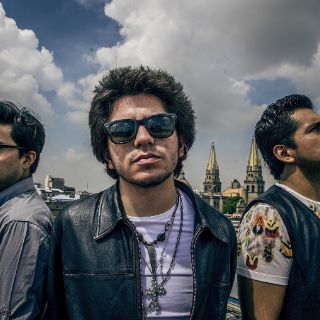 Cumbres reinterpreta su sonido