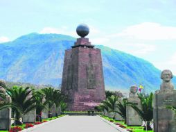 El obelisco de Pichincha celebra las investigaciones científicas francesas del Siglo XVlll.  /