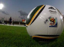 En total, hasta 15 encuentros internacionales en esas fechas habrían sido objetivo de las mafias. ARCHIVO /