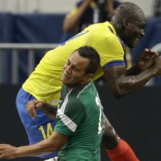 Ecuador lamenta lesiones de Castillo y Montes