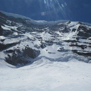 Alpinistas desaparecidos en Washington estarían muertos