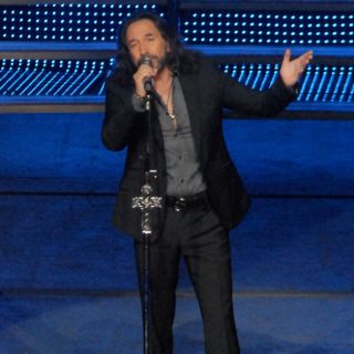 Marco Antonio Solís triunfa en Guatemala