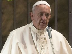 Su Santidad asegura que el amor verdadero persevera, va adelante y resuelve cosas para salvar a la familia. EFE /