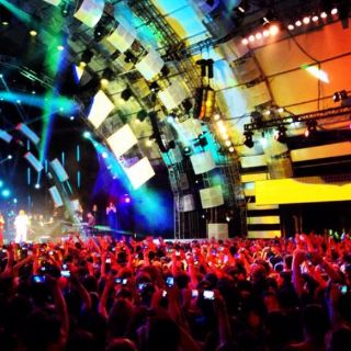 Yuri y Lupita D'Alessio cierran el Festival Acapulco