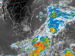 Imagen que muestra el banco nuboso que se extiende sobre la península de Yucatán. Foto: SMN. ESPECIAL /