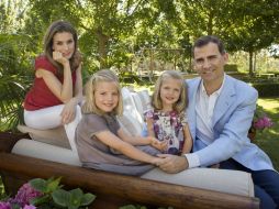 El príncipe Felipe de Borbón y su esposa, la princesa Letizia, seguirán viviendo en su actual residencia cuando se conviertan en reyes. AFP /