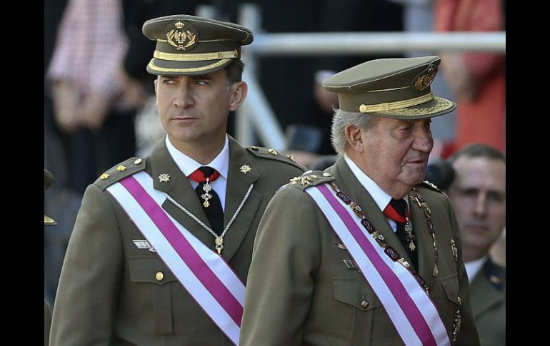 Felipe VI será proclamado rey de España el 18 de junio, para ocupar el lugar que dejó su padre Juan Carlos. EFE /