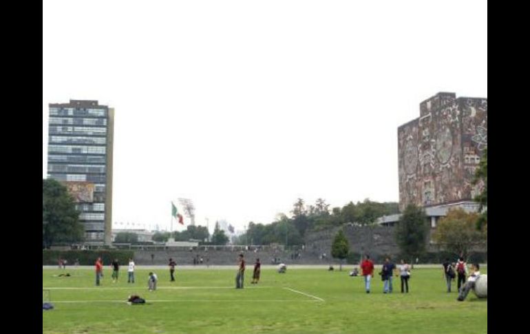 La UNAM registró 54 solicitudes ante el IMPI; el IPN, 41, y el Tec de Monterrey, 39, en el 2013. CUARTOSCURO.  /