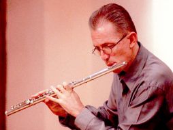 Uno de los grandes reconocimientos que ha recibido Escuer, es el Premio de artes otorgado por la UNAM. ARCHIVO /