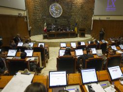 El pasado 29 de mayo, el pleno avaló no justificar la ausencia de tres legisladores que se salieron de la sesión. ARCHIVO /