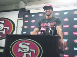 Kaepernicking. Así se le conoce a su tradicional festejo al anotar, consistente en besar su bíceps. Hoy cobró un nuevo significado.  /