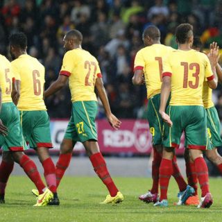 Selección de Camerún se niega a viajar a Brasil