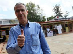 El presidente de la Cámara de Diputados reitera la voluntad del Legislativo en sacar al país del letargo económico. ARCHIVO /