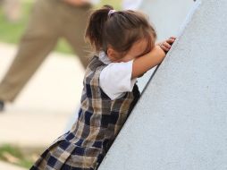 Ante el bullying recurrente en los planteles a lo largo del país, se debe contar con personal para prevenir estas conductas. ARCHIVO /