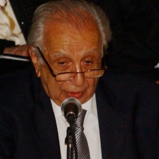 El escritor tapatío Vicente Leñero cumple 81 años