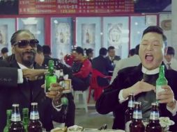 Psy realiza una colaboración con el rapero Snoop Dogg. ESPECIAL /