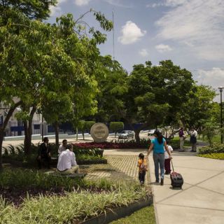 Infraestructura y servicios urbanos están deteriorados